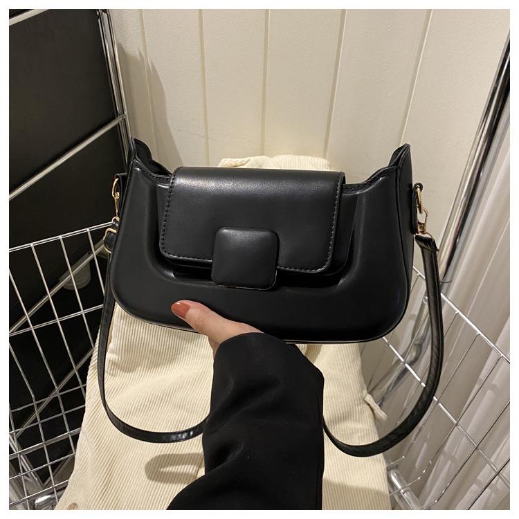Versatile Ind Korean Version Solid Color Texture Underarm Bag Female 2024 Winter Retro Commuter Messenger Bag Small Square Bag Female