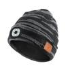 Стильная вязаная шапка с Bluetooth-наушниками и LED-подсветкой, которую можно стирать