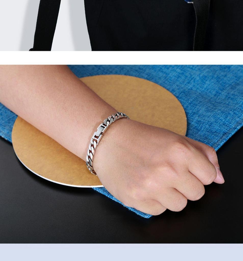 Sterling Silver Cuban Chain: Unisex, Retro Style, Snap Closure, 925 Silver Craftsmanship.