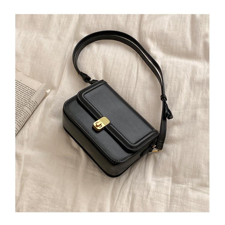 Ielgy Retro Underarm Bag Niche Texture All-Match Cross-Body Small Square Bag