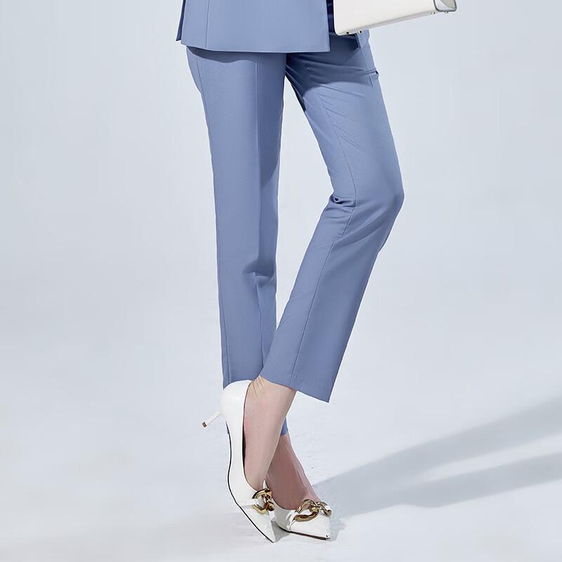 Женские классические брюки прямого кроя в стиле business casual