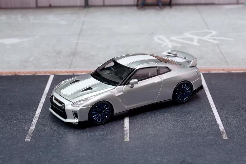 MOTORHELIX Nissan 50th Anniversary Ultimate Metal Silver Finished Product 1/64 GT-R (R35)
