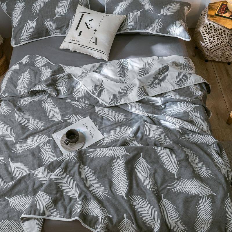 Новое хлопковое шестислойное марлевое одеяло представляет собой одинарное двойное одеяло с кондиционером, хлопковое диванное полотенце, четырехсезонное одеяло для обеденного перерыва.