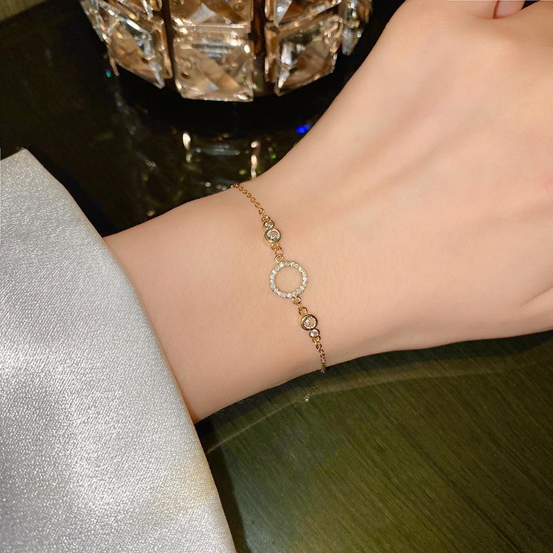 Popular ultra-shiny zircon bracelet for women, versatile and high-end, new Chinese style vintage butterfly jewelry