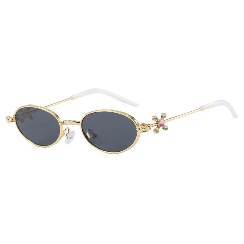 Ins New Retro Oval Women Sunglasses Y2K High End Diamond Inlaid Frame Design Steam Punk Men Casual Versatile Sun Glasses UV400