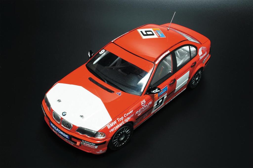 Гоночная серия BMW 320i E46 DTCC 2001 Winner Пластиковая модель PN24007 Platz/NuNu 1/24