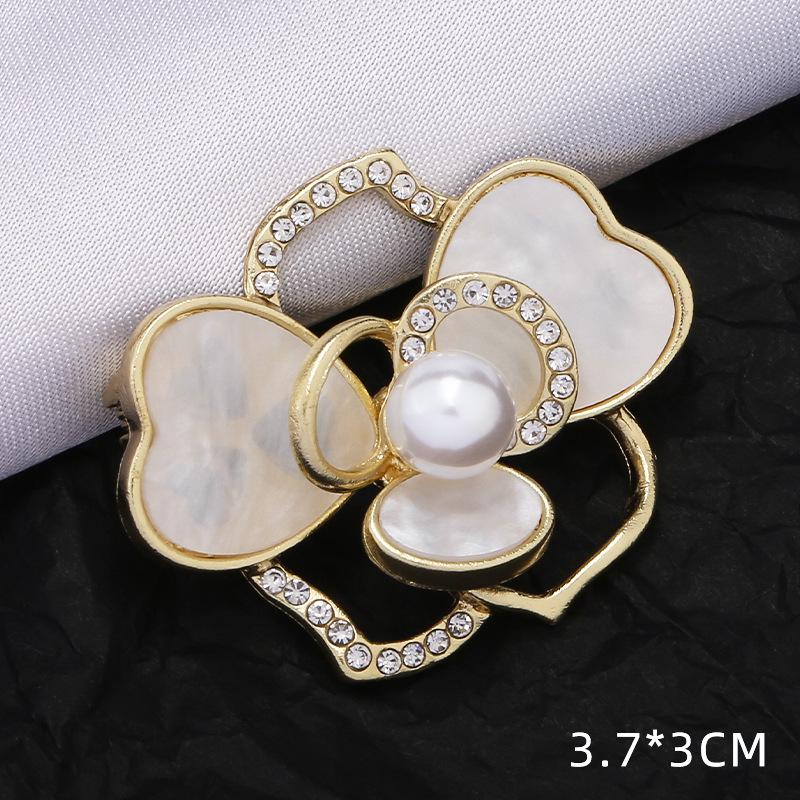 Модная брошь с бантом: Металлические украшения с жемчугом и стразами в виде цветка