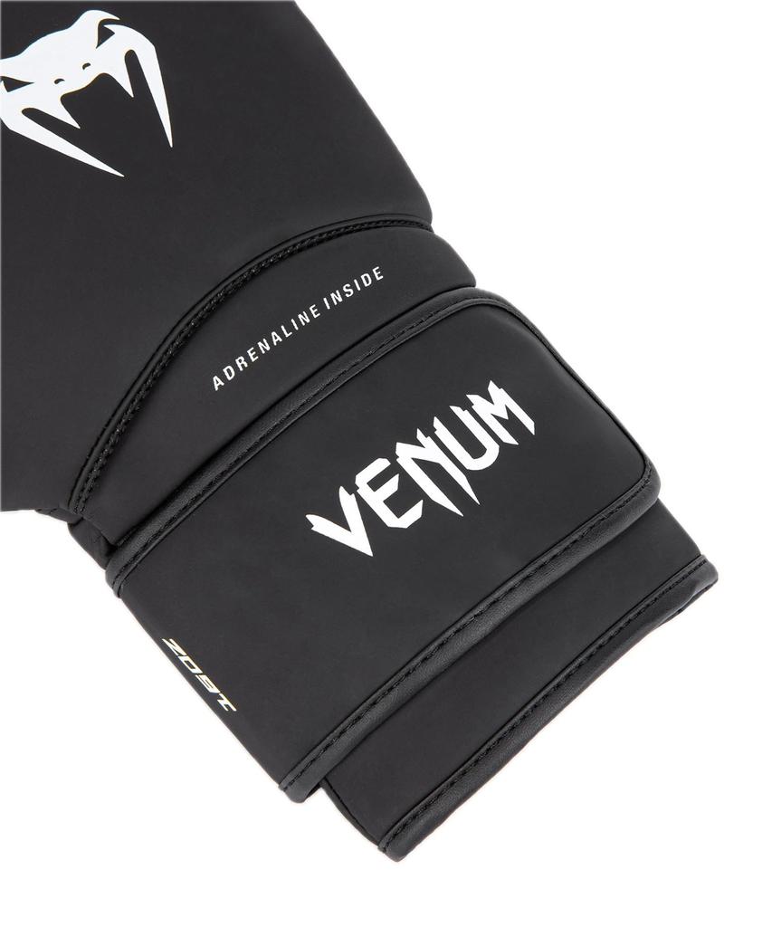 Претендент на Венум Гуанти да Бокс,