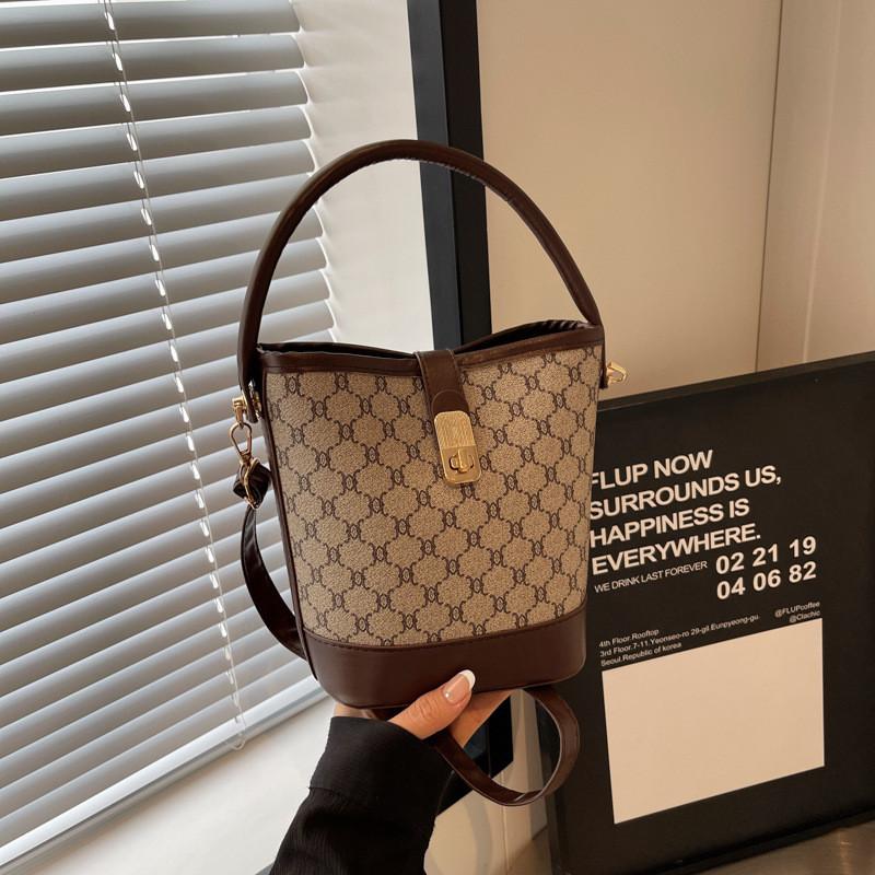 Trendy Women's Bucket Bag Stylish Retro Crossbody Satchel For Daily Use In Black Beige Coffee Khaki