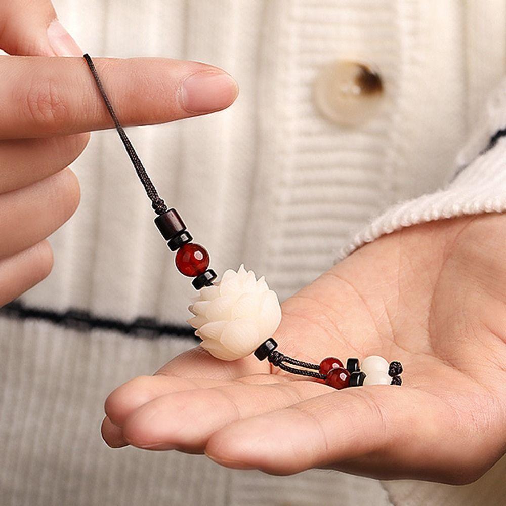 Car Accessories Unisex Key Chain Bodhi Key Chain Lotus Flower Pendant Mobile Phone Ring Key Ring