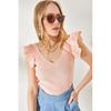 Женская трикотажная блузка с оборками спереди и сзади, V-образным вырезом и плечами