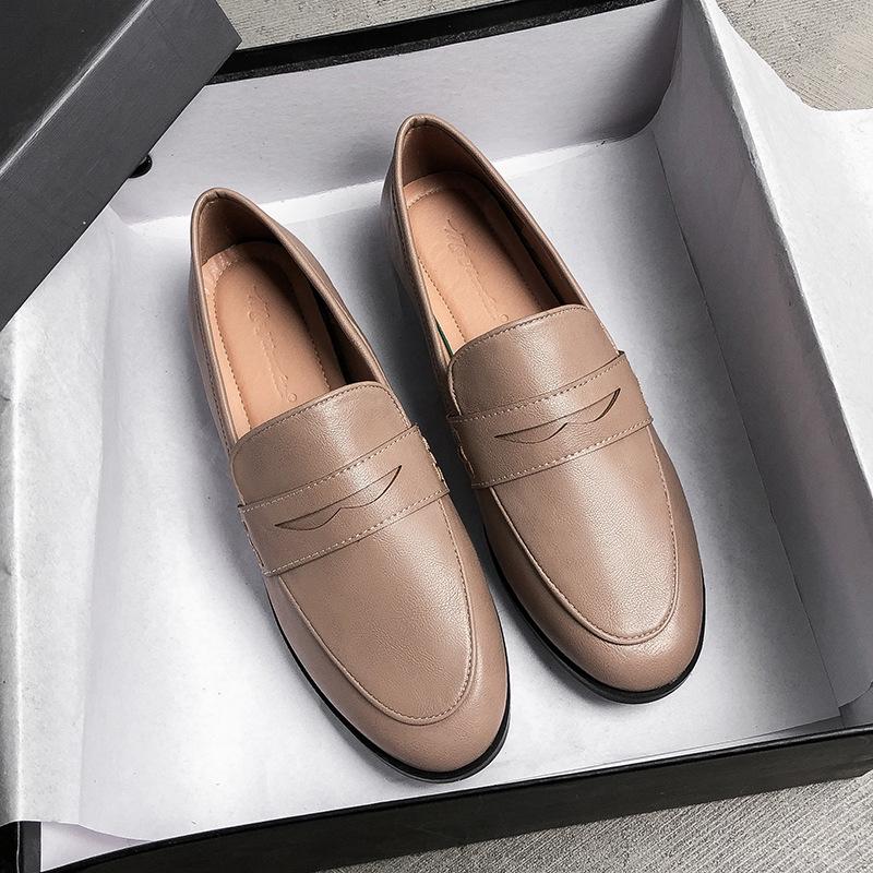 2025 Spring Women's British Style Retro Leather Flats - Plus Size Available