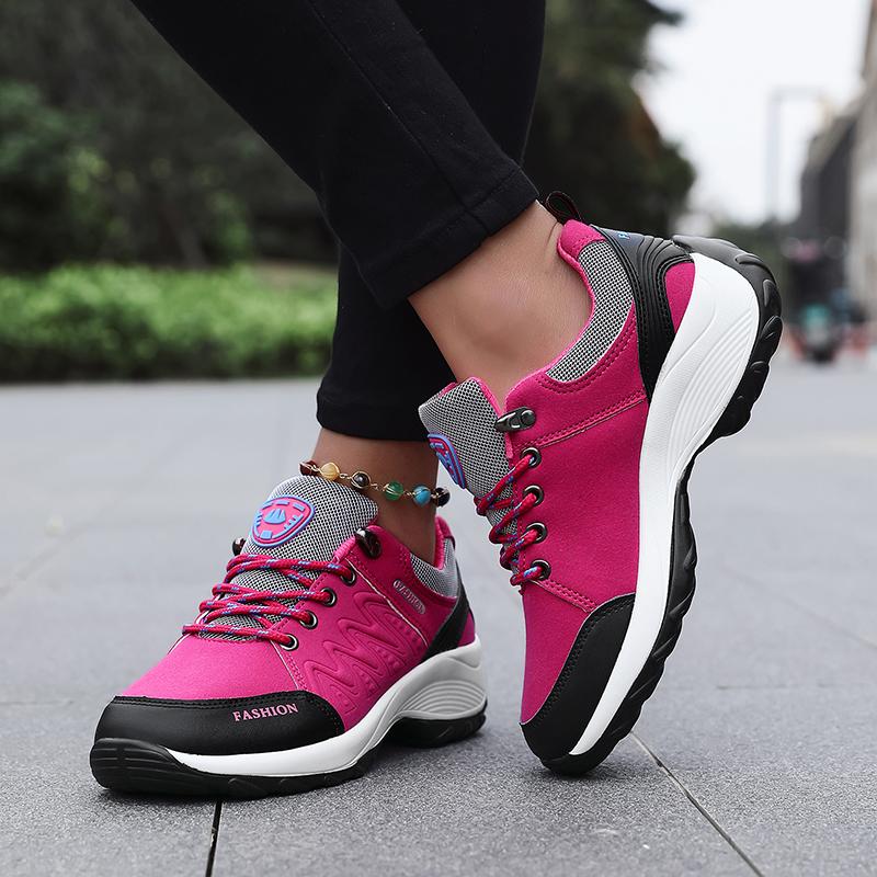 Ретро-кожаные кроссовки ручной работы для женщин 2024 г. Черные нескользящие кроссовки для ходьбы, подходящие для прогулок на свежем воздухе и путешествий