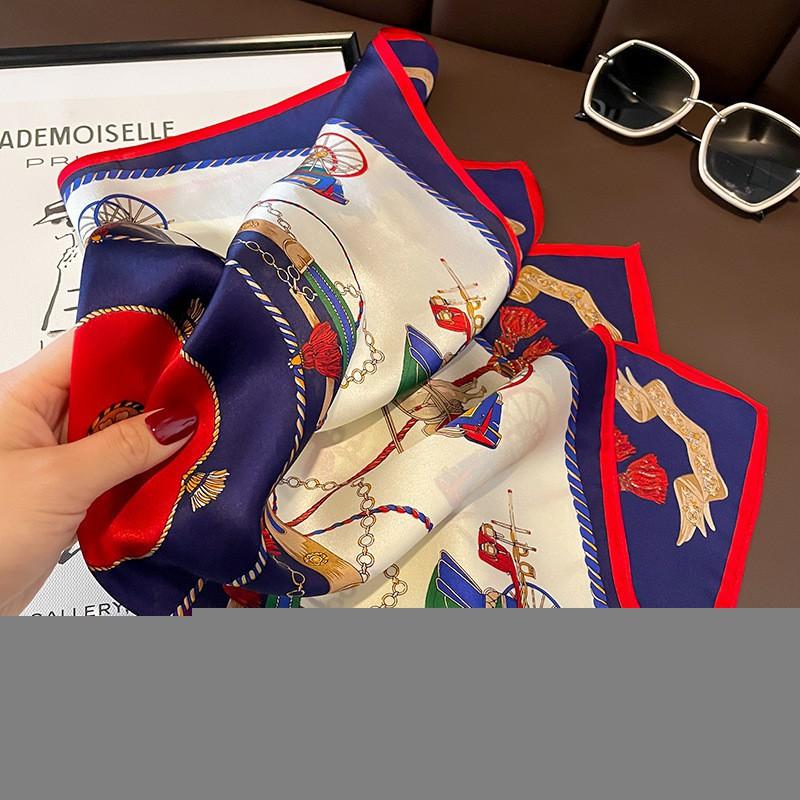 Wind Chain Silk Scarf Foreign Style Fashionable Square Printed Age-reducing Multifunctional Mulberry