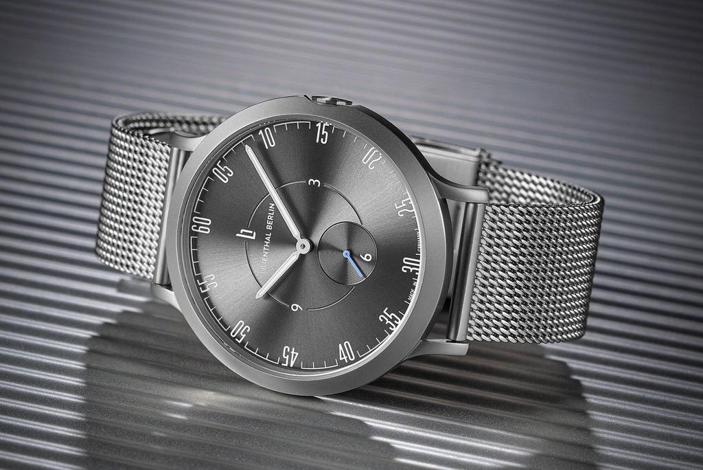 Lilianthal Berlin Серебряные часы с малой секундной стрелкой, мужские, сделано в Германии, L01-109-B023A