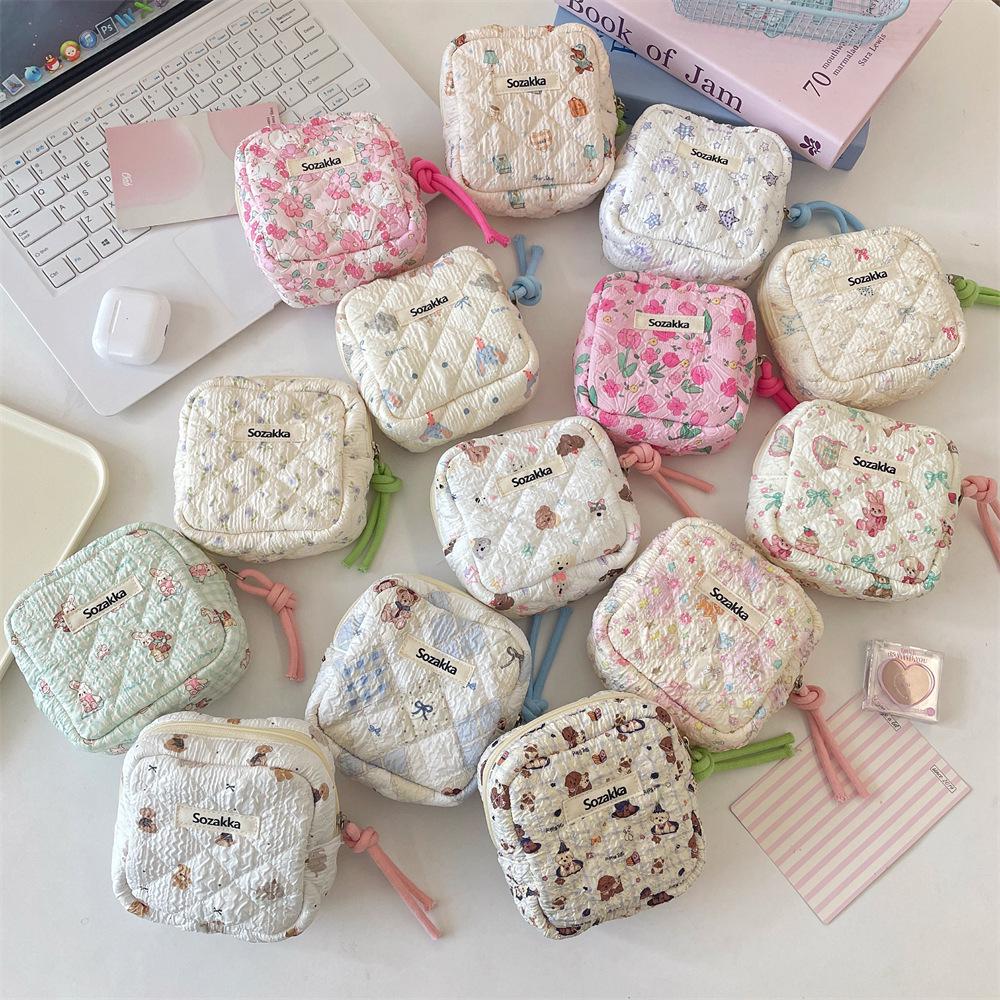 Мультяшная девочка, большая вместимость, сумочка для хранения гигиенических прокладок