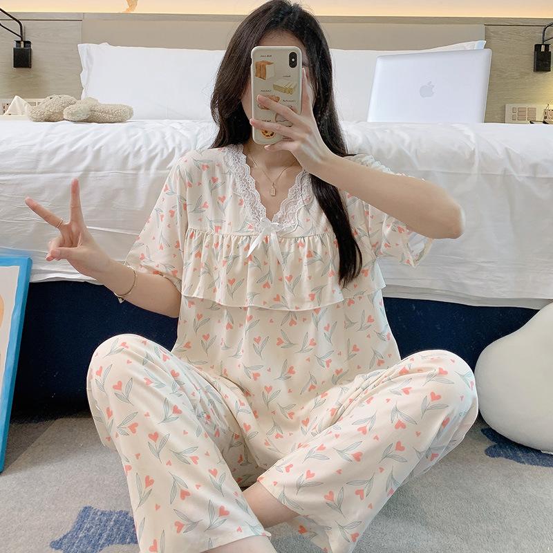 1011 new cotton and silk pajamas women's summer thin short-sleeved trousers set loose Korean version fresh and anti-bumping home