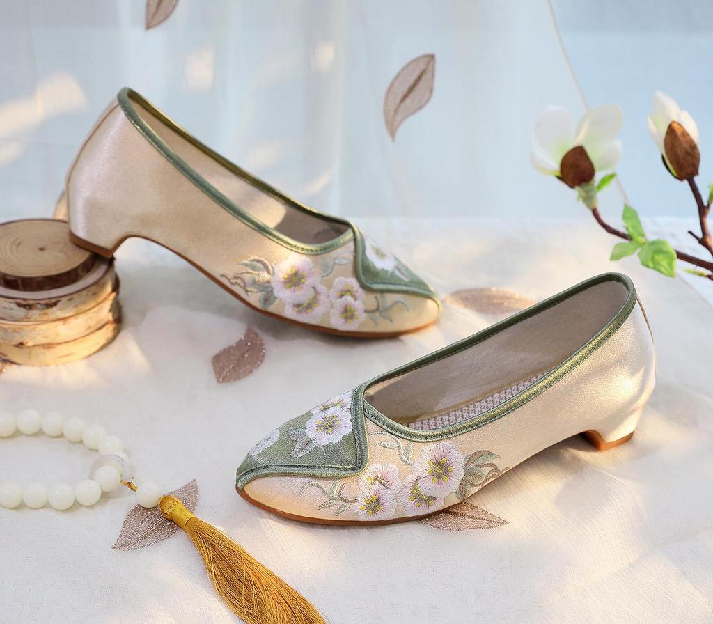 [Flower Art] Женские туфли-чонсам весна/лето 2024 года — элегантные, удобные, в национальном стиле