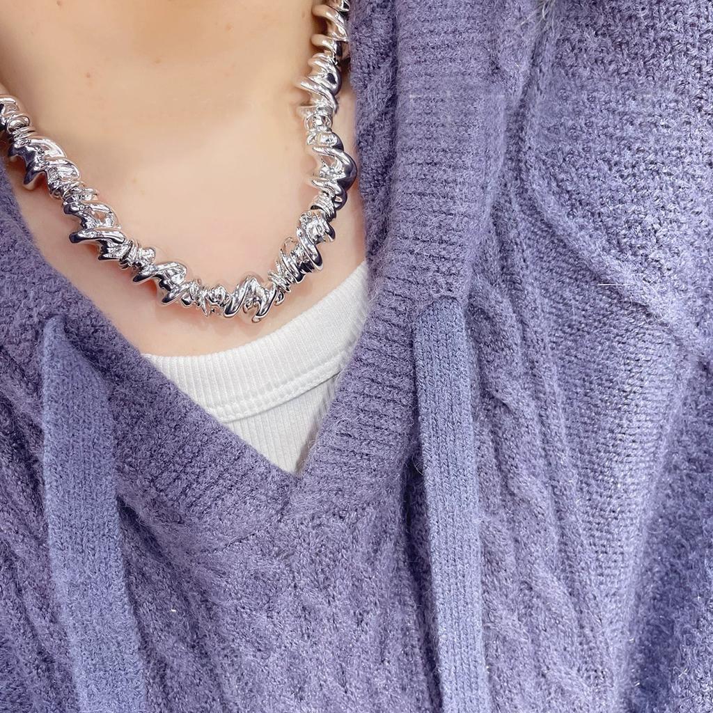 Tooxika Новый нишевый дизайн Чувство холодного ветра Спиральное нерегулярное ожерелье Легкая роскошь Мода Индивидуальность Темперамент Цепочка для ключицы для женщин