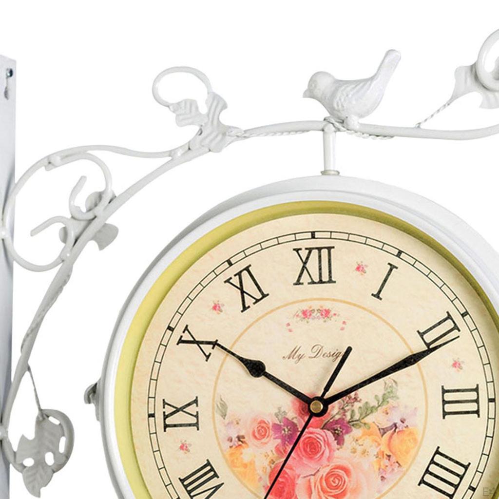 Двусторонние настенные часы Диаметр циферблата 10 дюймов Бесшумный декор Станционные Круглые для патио балкона