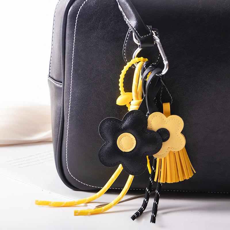 Bag Charm New 1 Piece Cute Leather Flower Tassel Braided Rope Bag Charms Pendant For Hanging Accessories