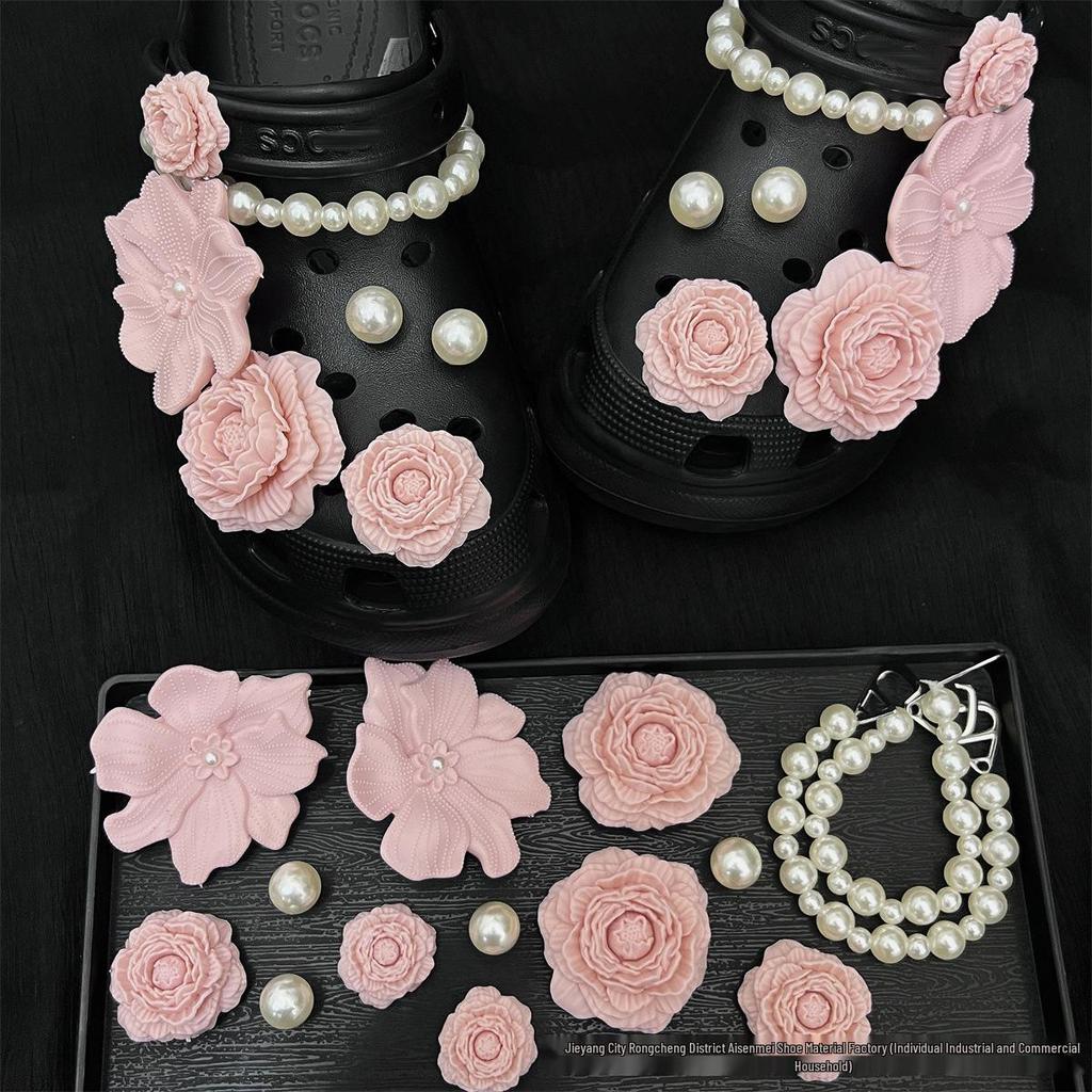 Cute Cartoon Shoe Charms: Kids' Croc Accessories, 3D Snap-On Flower Decorations for Boys & Girls