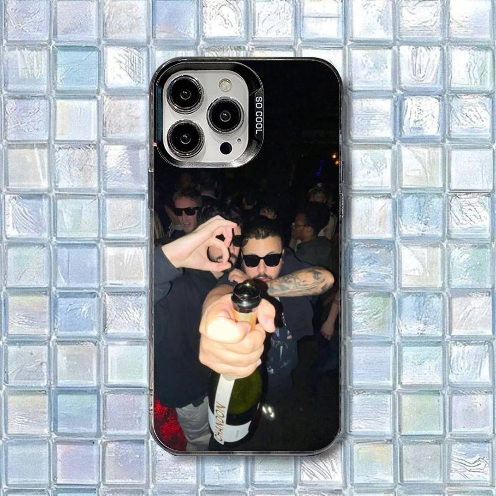 Чехол для телефона Cruz Cafune Me Muevo Con Dios для iPhone 16,15,14,13,12,11,8,7,Pro,Max,Plus,Mini,XS,SE Ударопрочный Матовый Чехол
