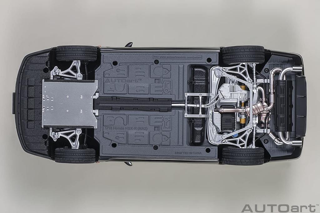 AUTOart Honda Berlina черный готовый продукт 73216 1/18 NSX-R (NA2)
