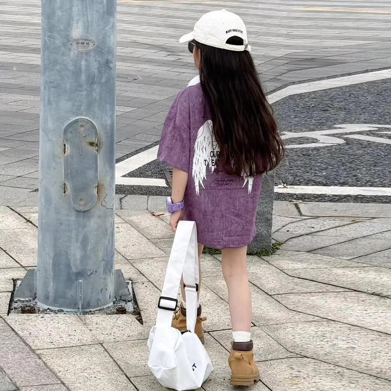 Трендовая футболка с коротким рукавом в уличном стиле для девочек 2025