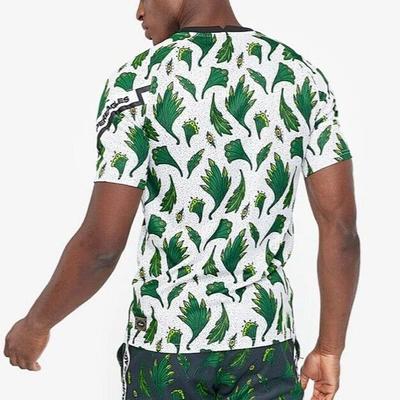 Nike Мужские белые футболки для футбола умеренного прямого кроя CT4244-100