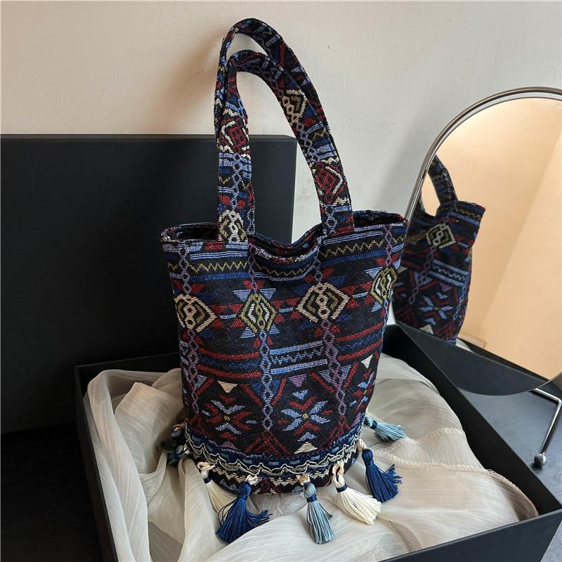 Популярные сумки-ведра для женщин Новые модные и трендовые сумки-тоут для прогулок Сумки-тоут на одно плечо