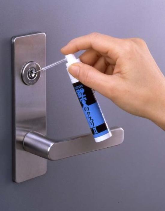 Друг Смазка для замочной скважины Порошок Лекарство для замочной скважины 17 мл Спрей для архитектора, II, (КК-02)