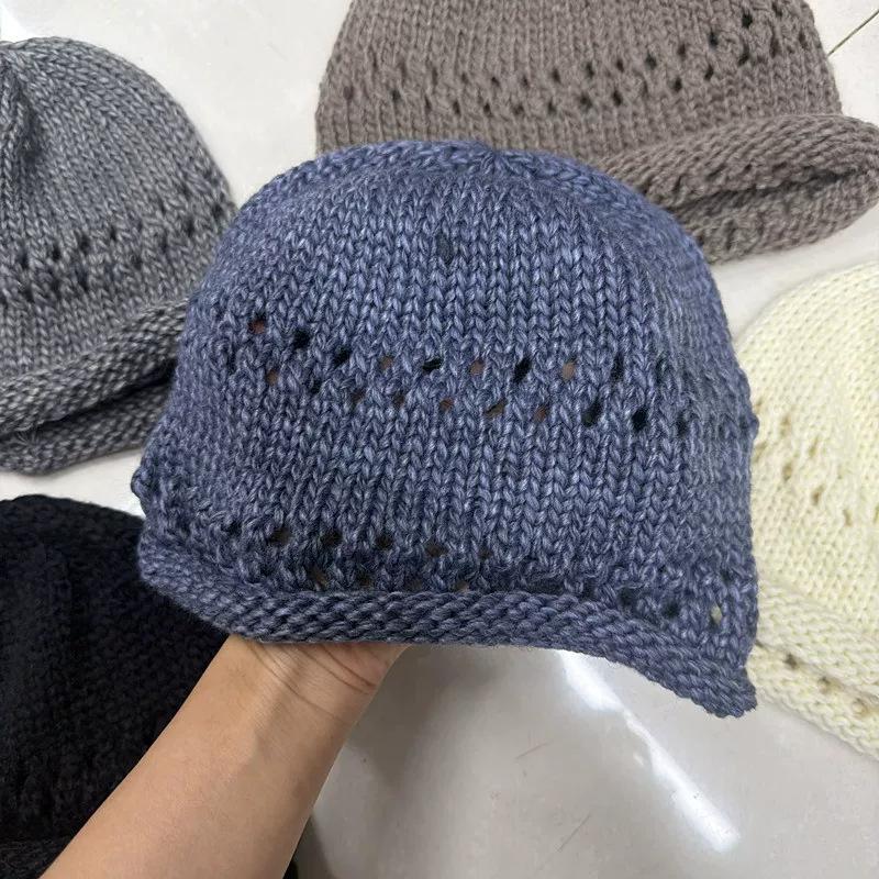 Autumn and winter versatile show thin age reduction hollowed out personalized wool hat female Internet celebrity age reduction show face small curling