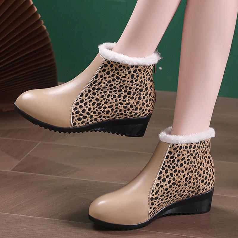 Кожаные женские зимние ботильоны на танкетке короткие плюшевые дизайнерские туфли на среднем каблуке из хлопка 2025 года, повседневные теплые зимние ботинки Botas De Mujer