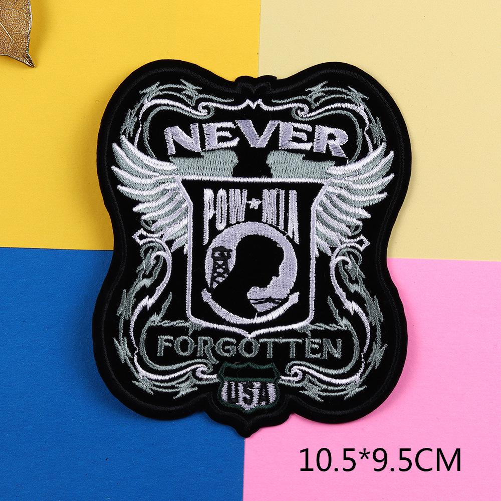 Мужская кожаная куртка в стиле панк для мотоцикла с вышитыми нашивками своими руками - дизайн с изображением орла и черепа