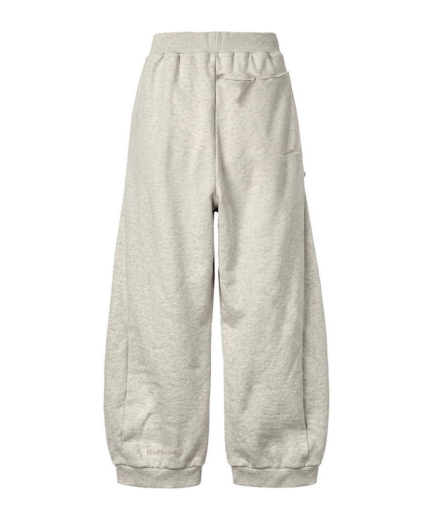 PRINOAR Refined Oblique Curved Sweatpants - Oatmeal