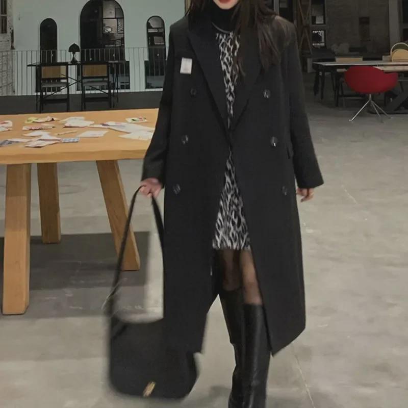 Women's 2023 Hepburn-Style Mid-Length Black Woolen Coat - Korean Winter Over-the-Knee, Thick, Loose Fit