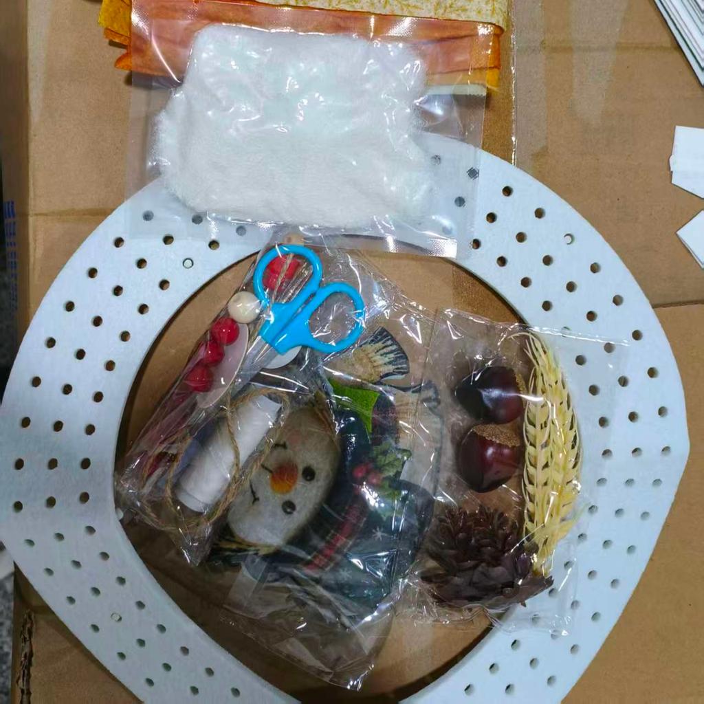 Набор для вышивания шерстью по канве «3D Рождественский венок», DIY набор для праздничного декора дома