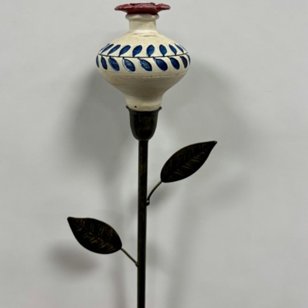 Resin Flower Hummingbird Feeder Garden Stake Hand Painted Bird Feeder Tray Bird Enthusiasts