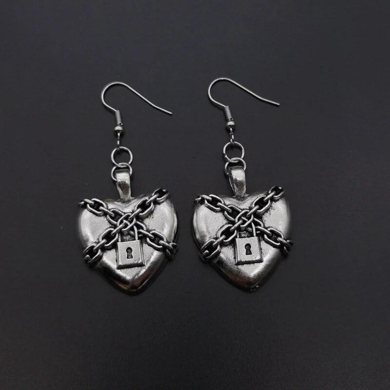 Металлические серьги-подвески в стиле панк-хип-хоп с бабочкой, черепом и цветком для мужчин и женщин, модные серьги в виде рок-креста, меча, сердца и пламени, ювелирные изделия