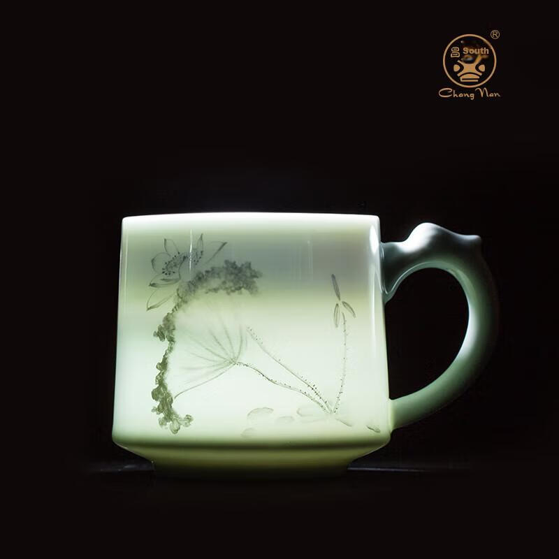 Changnan Ceramic Tea Cup with Lid And Filter for Home Use, Bossi Cup, Water-Infused Hibiscus