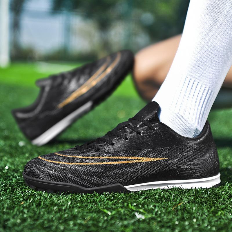 47 New Football Shoes Men's Broken Nails TF Short Nails Boys' Student Competition Adult Breathable Spikes AG Training Shoes