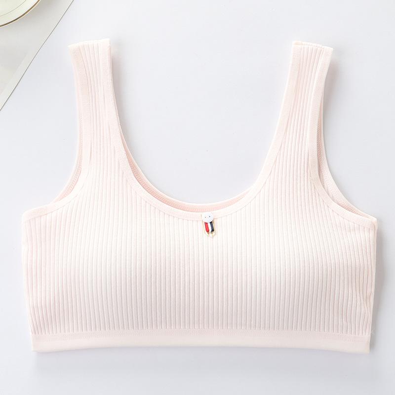 Период разработки нижнего белья для девочек с накладкой на грудь. Удобный бюстгальтер для младших школьников без стального кольца с накладкой на грудь. Тонкая секция.