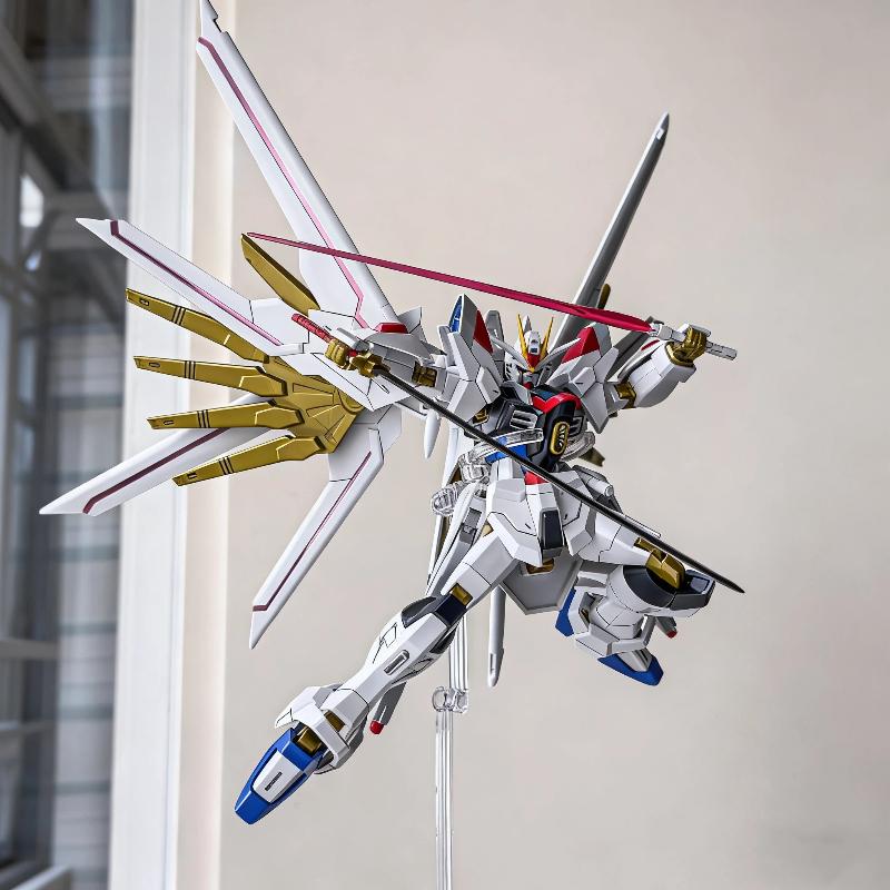 HG SEED 1/144 Mighty Strike Freedom Сборная Модель Фигурка Действия Аниме Меха Игрушка Фигурка для Демонстрации Декор для Стола Коллекционная Фигурка Подарок