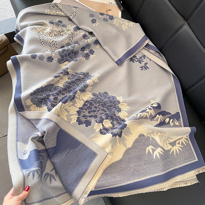 Winter Office Imitation Cashmere Blanket Warm Shawl Send Mother Retro Flower Air-conditioned Room Scarf Woman