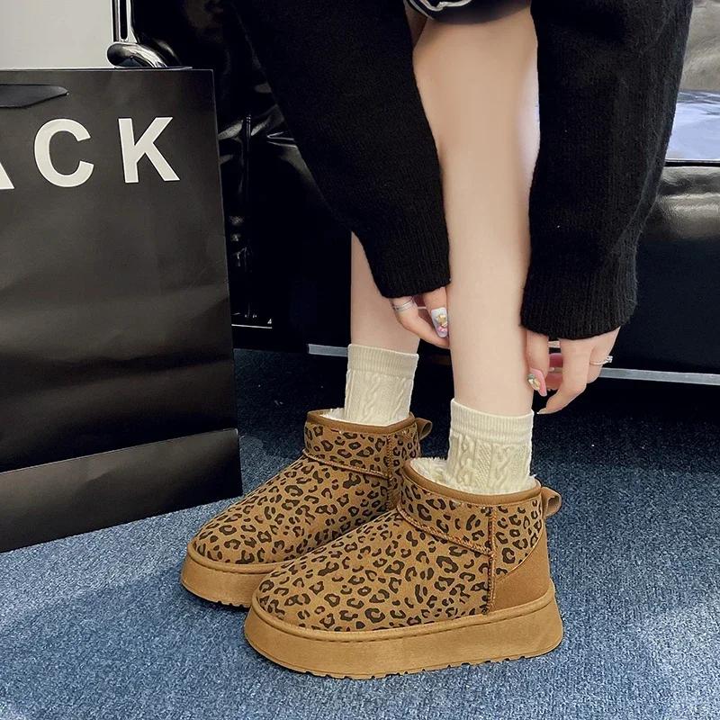 Fashion Women Leopard Print Shoes 2024 Winter New Comfortable Warm Women's Snow Boots Non-slip Wear-resistant Fashion Plush Short Boots