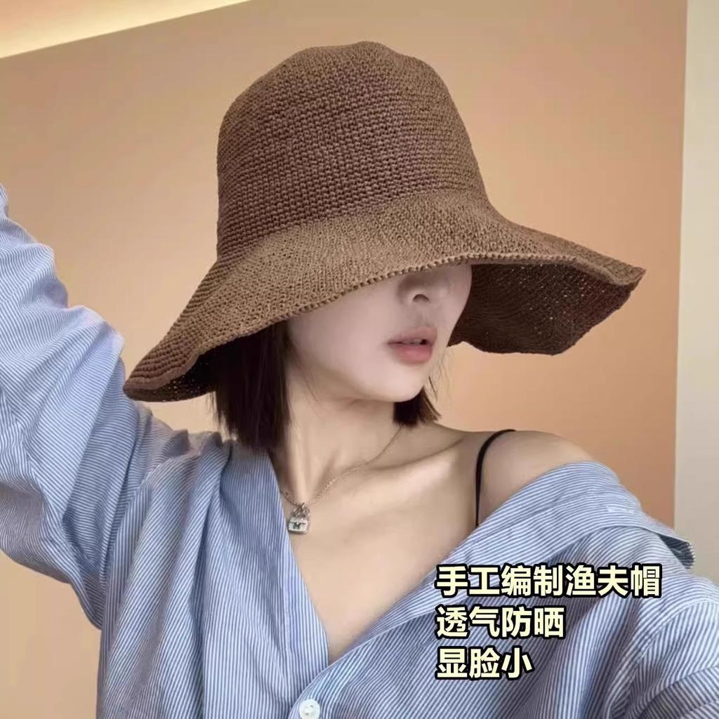 Fine crochet handmade straw hat women travel foldable sun hat sun protection seaside travel show face small bucket hat