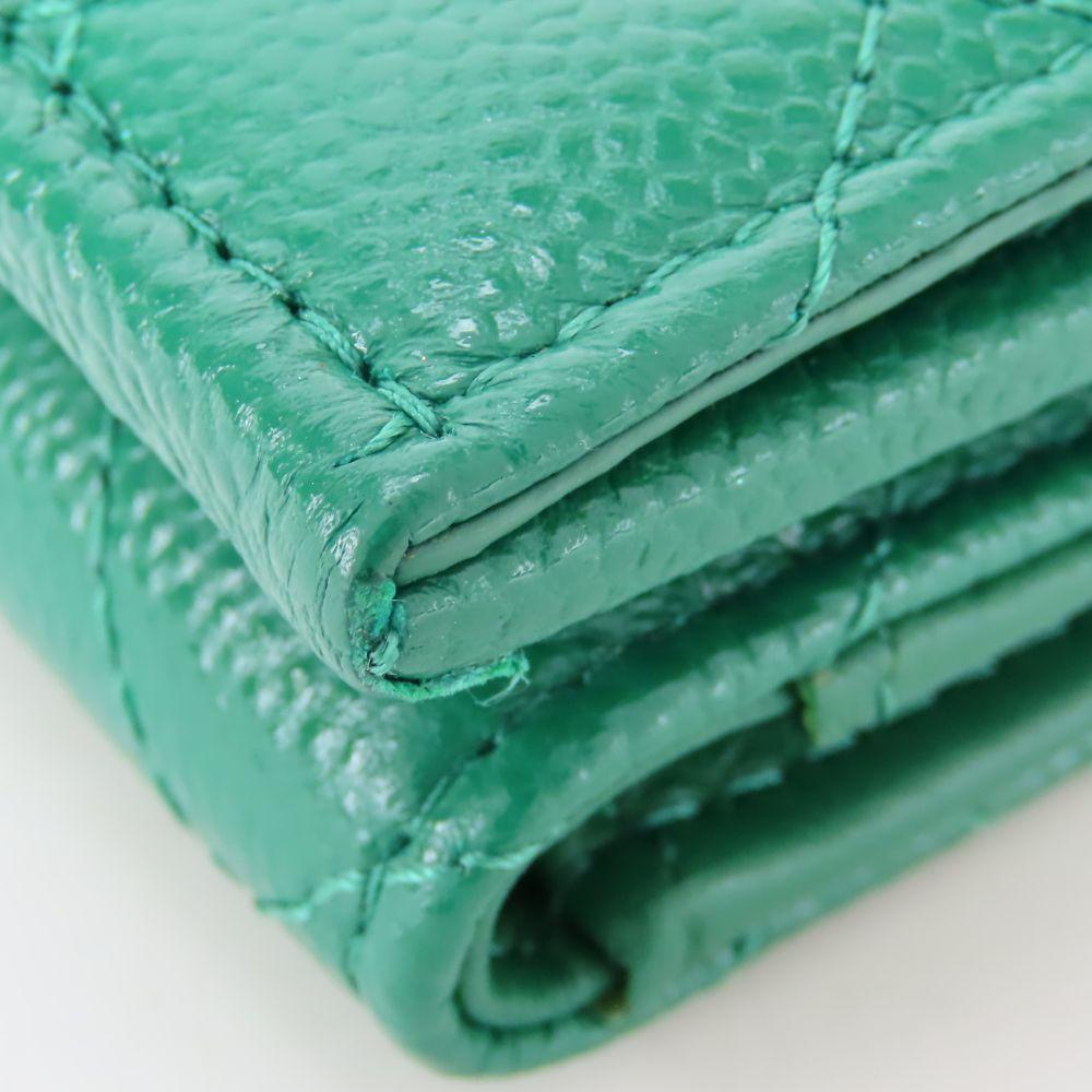 Used CHANEL Tri-fold wallet compact Matrasse COCO Mark Caviarskin green 30s