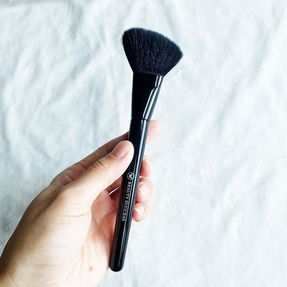 Beauty Success Makeup Brushes Set - Natural Bristles Flat Round Powder Angled Blusher Contour Cometics Brushes Tools