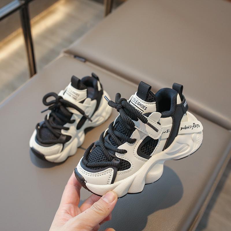 2024 Новые кроссовки для девочек, мягкие, подходящие по цвету, на шнуровке, подходящие по цвету, мягкие, дышащие, сетчатые, детские, спортивная обувь для мальчиков, нескользящая